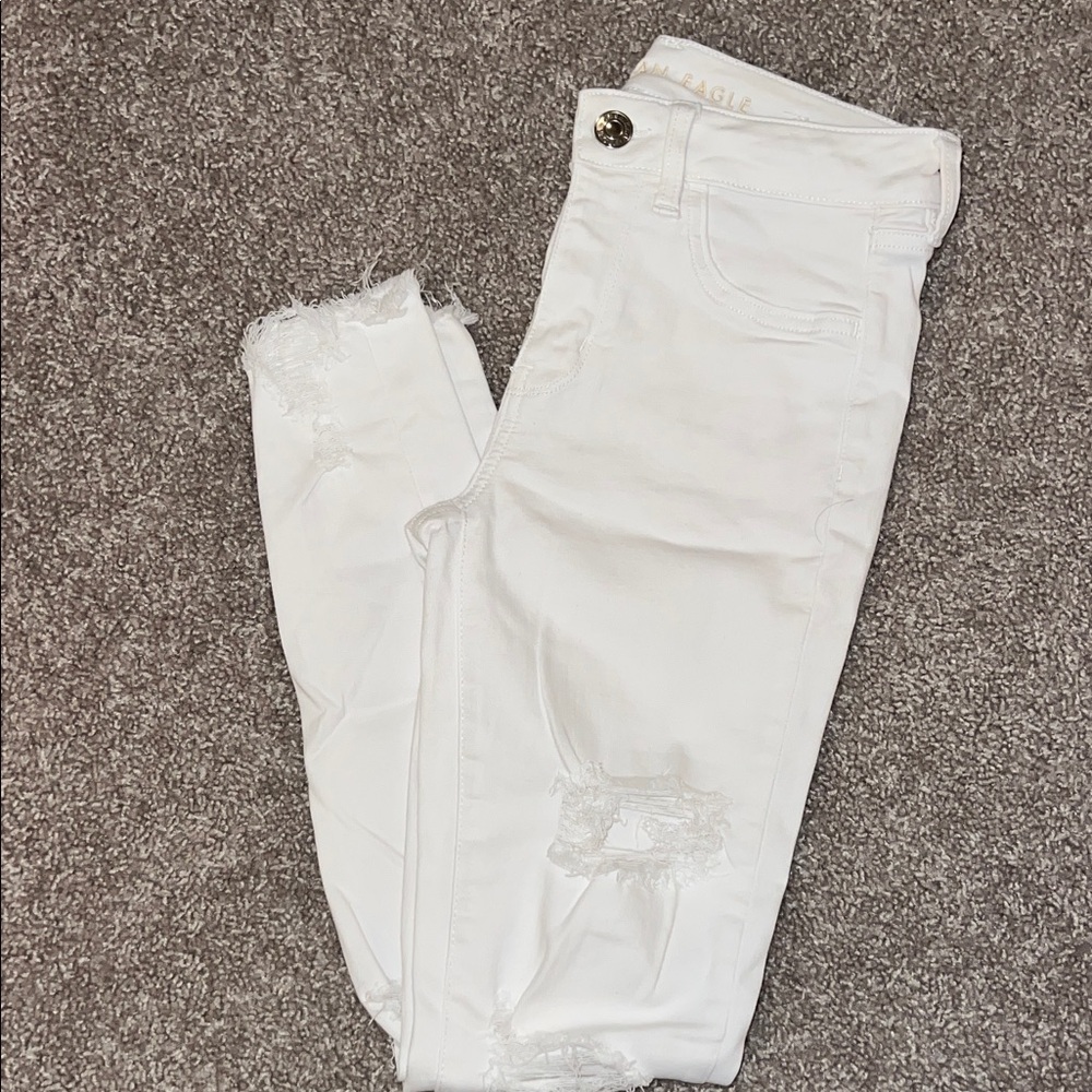 American Eagle Outfitters Women's White Ripped Skinny Jeans